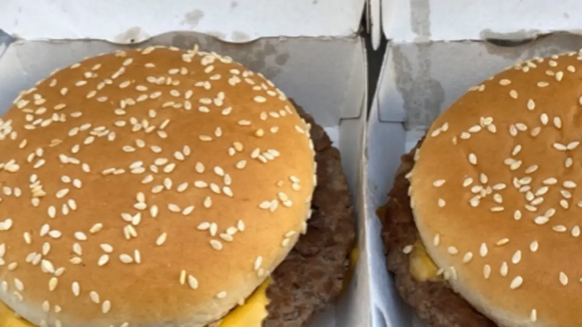 How to Reheat Burgers in an Air Fryer