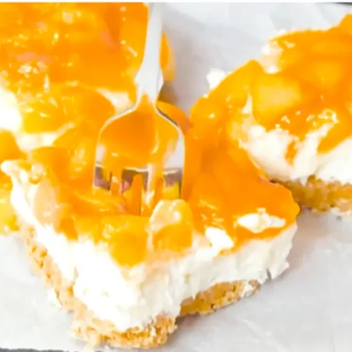 No-Bake Peaches & Cream Pie